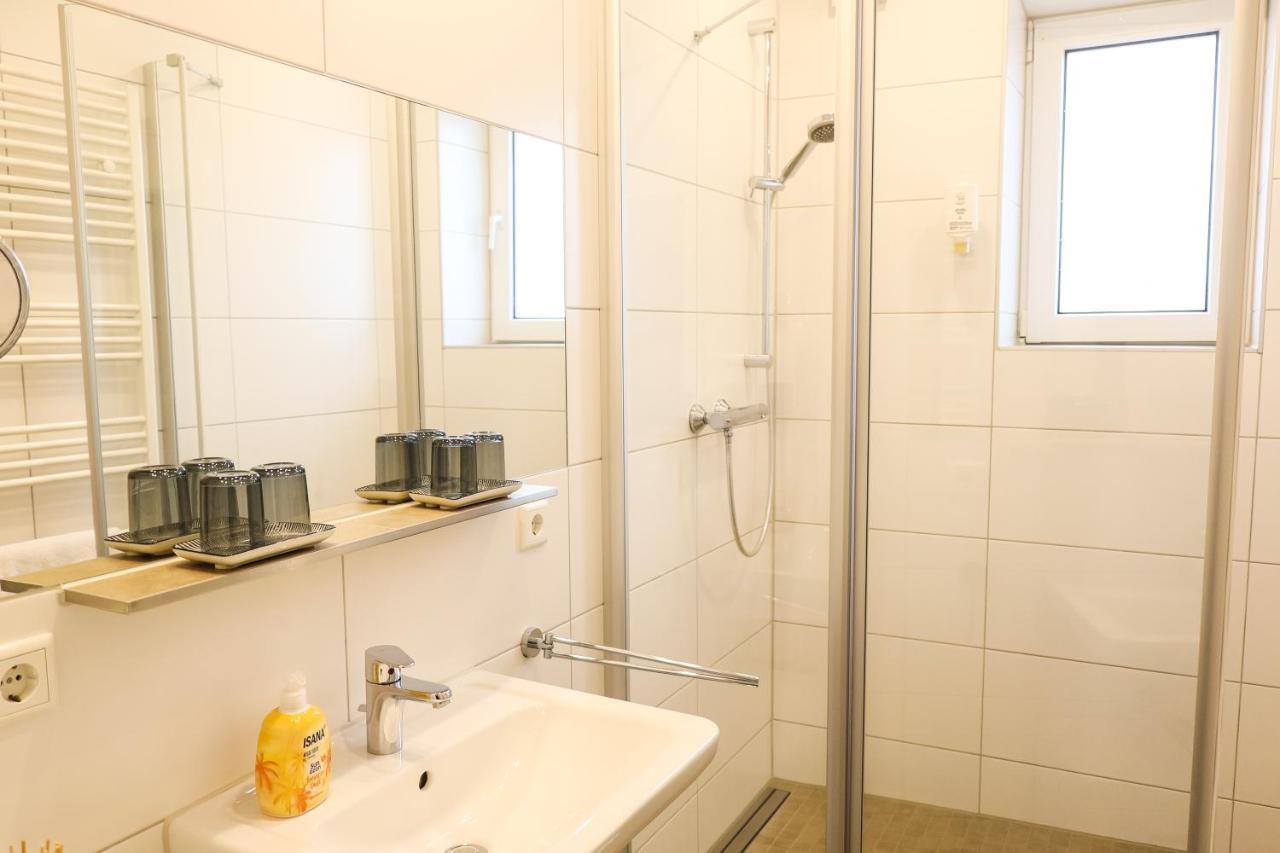 Gaestehaus Zur Linde Ingolstadt Bagian luar foto
