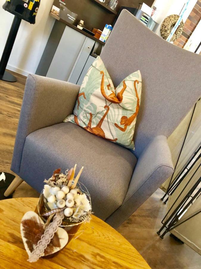 Gaestehaus Zur Linde Ingolstadt Bagian luar foto